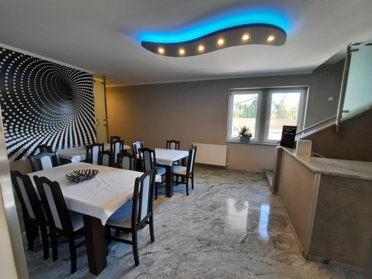 Borostyan Panzio Bed and Breakfast Debrecen Exteriör bild